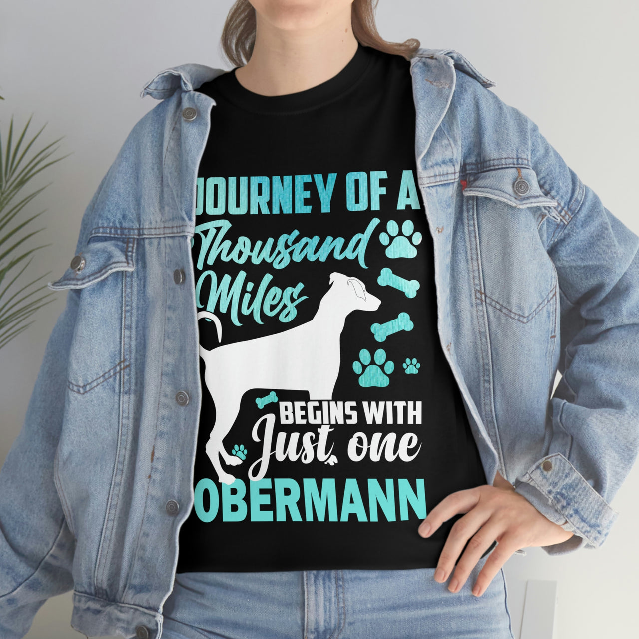 A Journey of a Thousand Miles Dobermann Tshirt